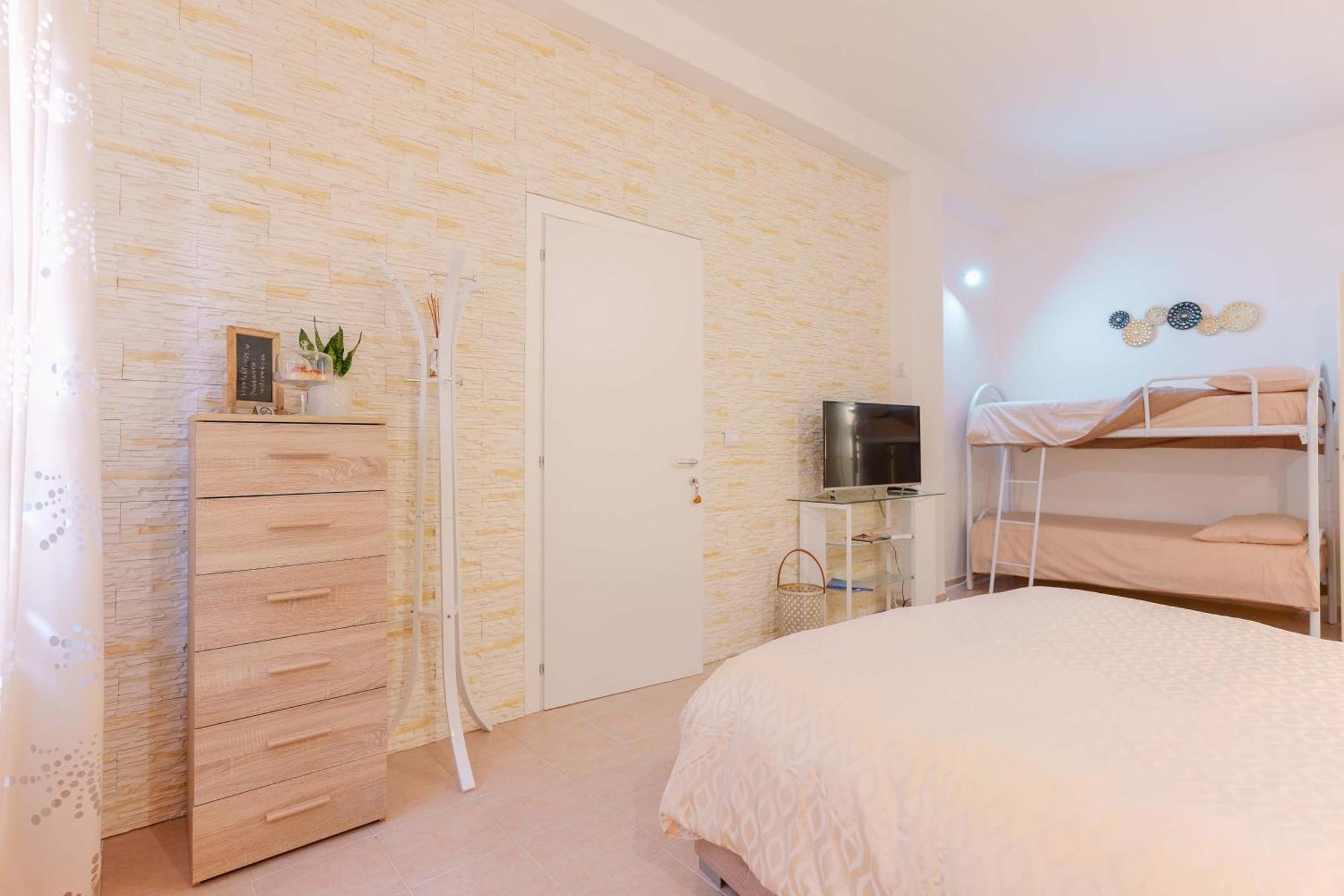 Montellino'S Suite Oro SantʼAntìoco Kültér fotó